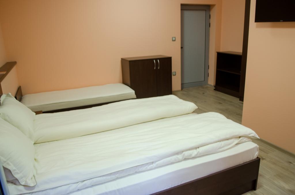 Guest House Dinevi Sapareva Banya ภายนอก รูปภาพ