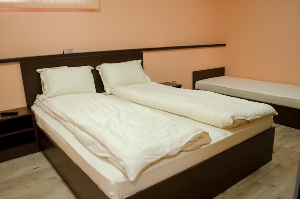 Guest House Dinevi Sapareva Banya ภายนอก รูปภาพ
